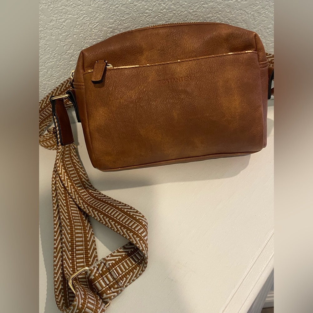 Bostanten Tan Crossbody Bag - Picture 6 of 7
